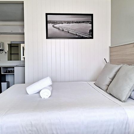 Motel 亚勒旺加 外观 照片