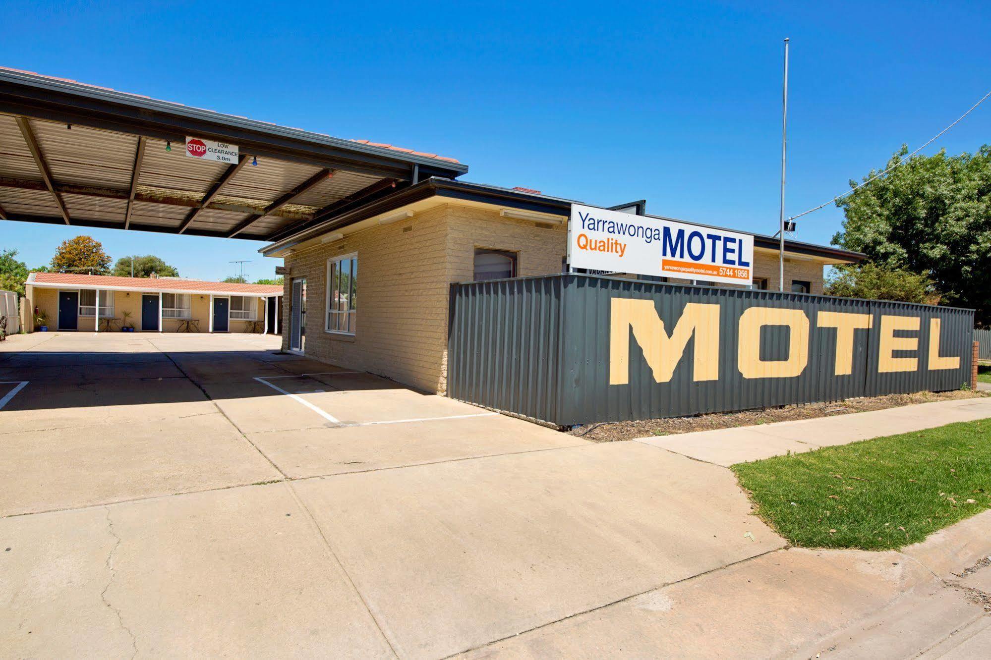 Motel 亚勒旺加 外观 照片